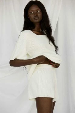 Tarlo Ribbed Shorts -Sabo Shop 952a79c8 7e52 44c2 ac41 cddf48241d12