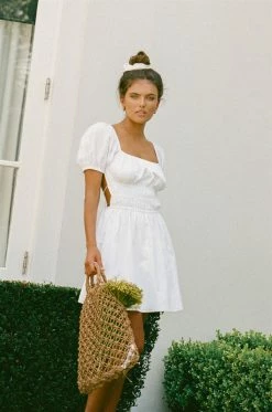 SAMPLE-Yasmin Dress - White -Sabo Shop 993ff0cd d245 474c b836 bf9998d15a34