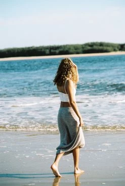 SAMPLE-Arden Top - Embroidered -Sabo Shop 9a8efb11 ac63 443c 840d 94be4c0d4c9d 14cdd65f 9d76 4369 9a36 602ef819c022