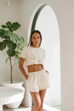 Riz Shorts 14 Riz Shorts -Sabo Shop 9b5cbe28 1086 4baf 95c4 fb91ab6ab412