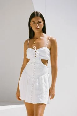 Backless Elana Dress -Sabo Shop a0f1b439 2b97 4f1a a0a1 0ad6aae23fe6