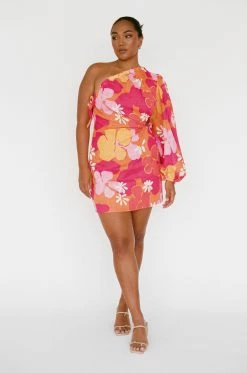 Eila Cutout Dress -Sabo Shop a4948c5b 2fa8 4ffe 8643 c24312c87389