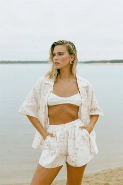 Jayma Linen Shorts -Sabo Shop a63125fe 24ea 491c a4fa 92f3079f5801