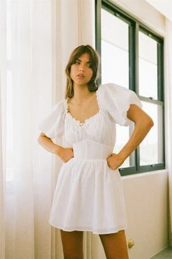 Nyrobi Dress - White -Sabo Shop a712d0b5 9265 467c 9f18 8bdfd90547a2