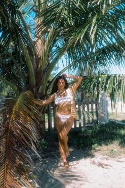 Avani Crochet Top -Sabo Shop a871f275 e377 4da1 a3a8 a13110e7f769