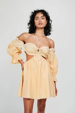 Daria Halter Dress -Sabo Shop a8e12834 dfad 428d a830 5dbcf8f3b752