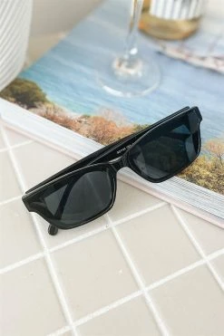 Kendall Sunglasses - Black