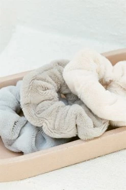 Soft Scrunchie - Beige -Sabo Shop b33f816d 59fe 4183 8046 7846fe0a2551