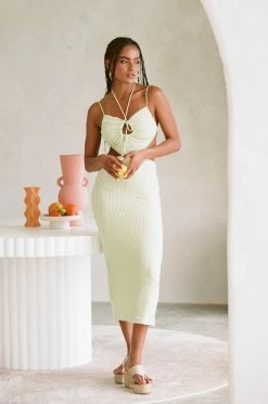 SAMPLE-Fernanda Midi Dress 11 SAMPLE-Fernanda Midi Dress -Sabo Shop b59fcbc2 72e9 41c1 ba79 f2cf992a9706 5a2f2ea0 10f6 47b2 b1e0 fe464e3ea852