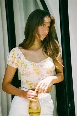 Clara Crepe Top -Sabo Shop b9613e41 272a 4943 89aa db55b3d2ea80