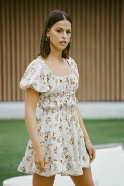Bria Dress - Floral -Sabo Shop bb7754ae 8b96 429c bfdf 024f149a193e
