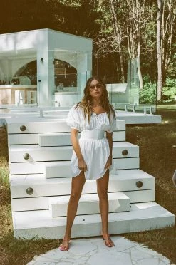 Nyrobi Dress - White -Sabo Shop bcbd5b26 a6f2 44fd a24f 198ec97be034