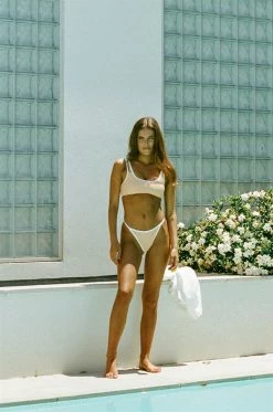 SAMPLE-Honeycomb Scoop Top -Sabo Shop bdeeacc7 123c 484e 8864 956e06b31b69 5c8c6ec7 304e 40ae b5b4 3d61c9af0f3e