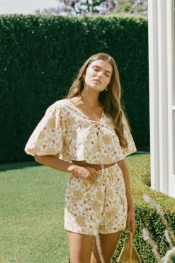 Palmer Top - Floral -Sabo Shop bfc369cc b7dc 4070 917b d62636845ec2