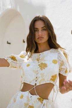 Reina Cutout Dress -Sabo Shop c1e50045 7521 459a b2cd f169eb060823