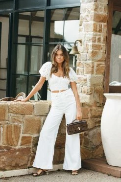 SAMPLE-Lucienne Eyelet Top 10 SAMPLE-Lucienne Eyelet Top -Sabo Shop c3d48754 641d 4f31 a0f0 646709c46ca9 8c0367ec 1651 47bc 8c56 d22c5547b16c