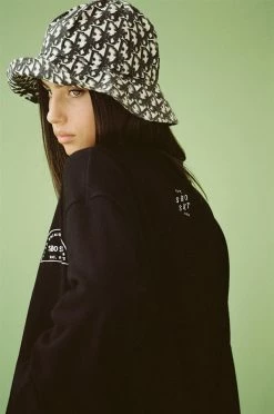 Luxor Sweater -Sabo Shop c45baebc da0d 46ec 90d3 745ec4a30b49