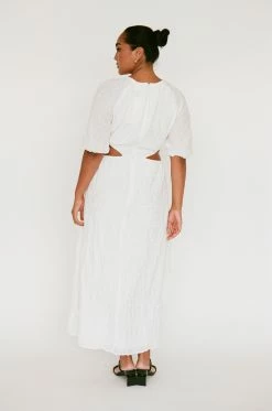 Mena Cutout Dress -Sabo Shop cafbca20 f1fa 4f40 a5ab 34ce1c9497c8