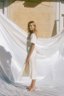 Silky Zamia Dress -Sabo Shop cb6e0a87 413e 46ce a86b 8d9e23bee50d