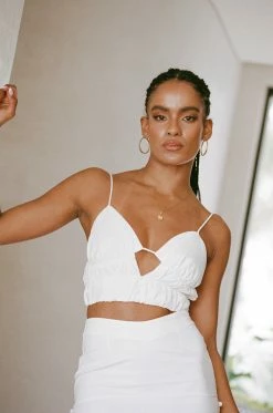 Mikali Top -Sabo Shop d0675638 a72d 4edf 8b8a 15af5ef9af3f