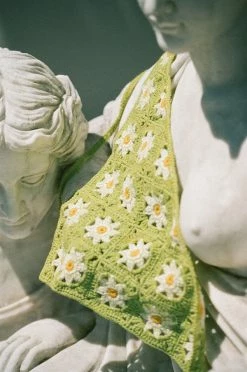 Lelo Crochet Scarf - Green