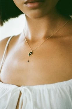 Onyx Necklace -Sabo Shop d8e6cd91 78f4 4ca5 af91 fafb8014278d