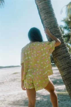 Leta Top - Retro 13 Leta Top - Retro -Sabo Shop da8a6816 d9d7 410a 8888 2a48234e9a31