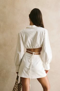 Oliena Wrap Top 13 Oliena Wrap Top -Sabo Shop e3a19a9f e295 4522 adc5 878b16170eb6