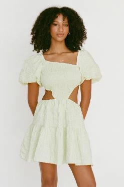 Raffy Dress -Sabo Shop e7f0f0e5 d857 4c6f 9886 9859936c6e13