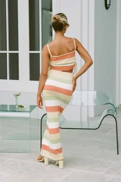 SAMPLE-Leti Top - Tropical -Sabo Shop ea9e3c27 b102 46ee 8a4a 9731613466e0