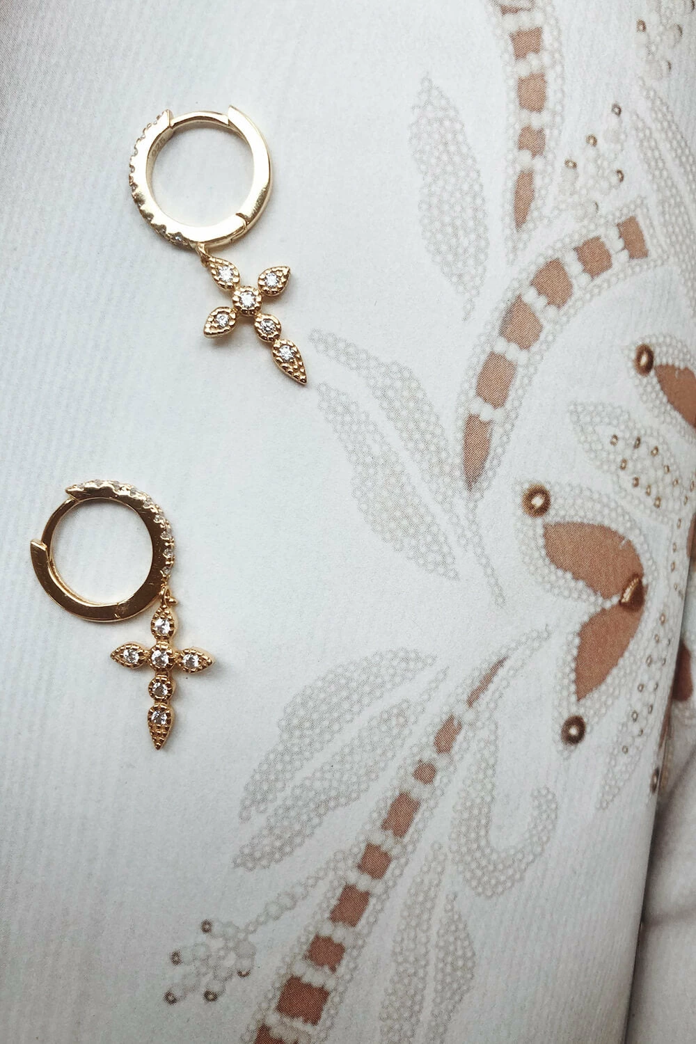 18K Cross Hoops 6 18K Cross Hoops - Image 4