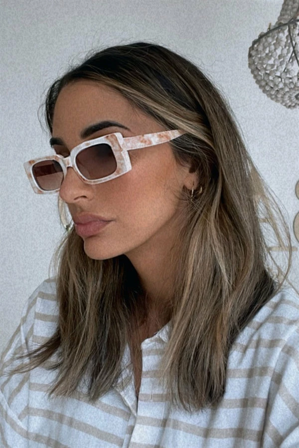 Adri Sunglasses - Marble 4 Adri Sunglasses - Marble - Image 2