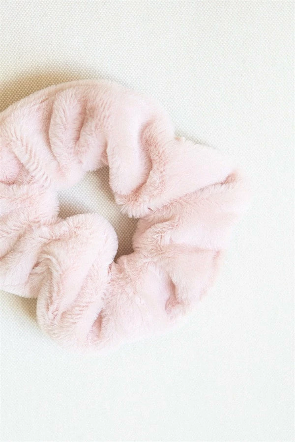 Soft Scrunchie - Blush 4 Soft Scrunchie - Blush - Image 2