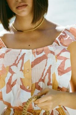 Mao Dress -Sabo Shop f0658fca 4739 47d3 a061 cb7811390e8a