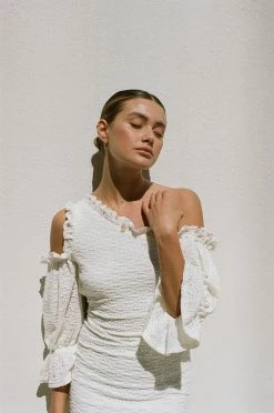 Aluer Backless Dress 14 Aluer Backless Dress -Sabo Shop f1fffd43 8540 46fd 8c5d a726a4dbed23