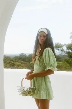 Avery Dress -Sabo Shop f212b7ad 00f1 4d0a b25e 7d34fd52dda9