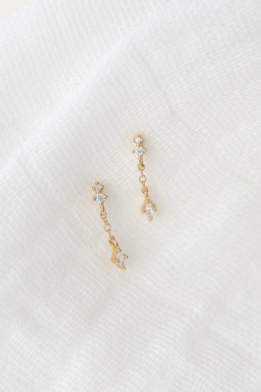 18K Layton Drop Chain Earrings 3 18K Layton Drop Chain Earrings