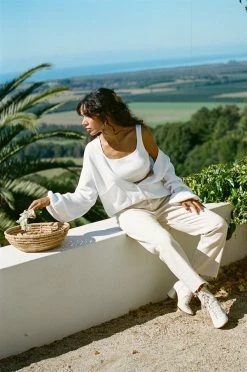 SAMPLE-Evalia Cardi - White 11 SAMPLE-Evalia Cardi - White -Sabo Shop fff563c7 9439 45c5 a7aa 6d6e6e7186ad d8f04829 350f 4cec 93d8 01e258ab0a58