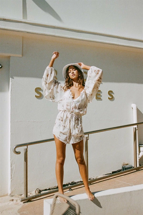 SAMPLE-Norah Playsuit - Floral 6 SAMPLE-Norah Playsuit - Floral - Image 4