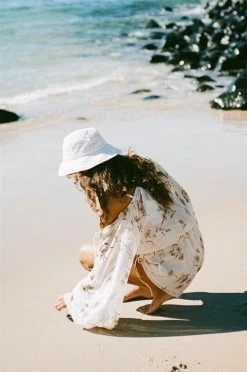 Norah Playsuit - Floral 12 Norah Playsuit - Floral -Sabo Shop playsuits norah playsuit floral 5